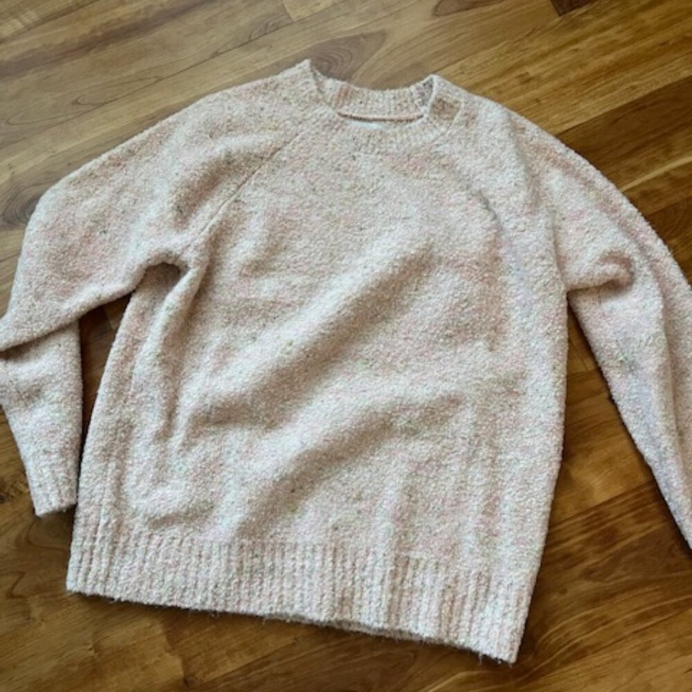 Like new Loft boucle sweater